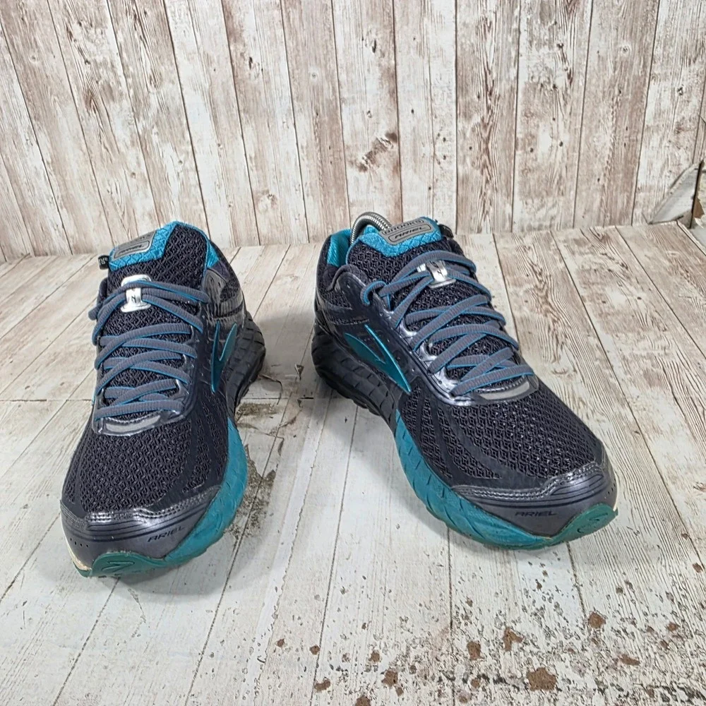 Brooks Ariel 16 Womens Running Shoes Grey Blue Wide D 1202191D453 Size 8.5